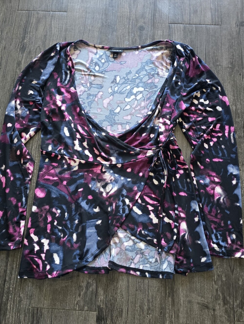 Torrid Print Wrap Blouse Whimsigoth Fairy Grunge Size 00
